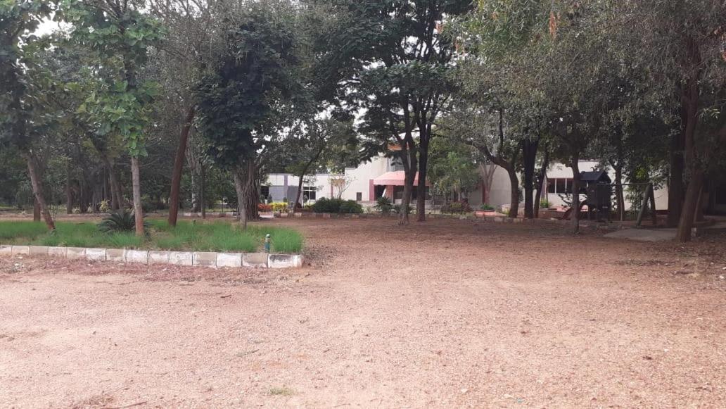 Kstdc Hotel Mayura Pavithra Yediyur Kunigal Екстериор снимка