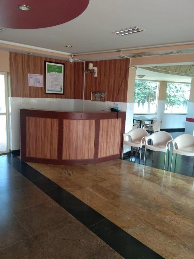 Kstdc Hotel Mayura Pavithra Yediyur Kunigal Екстериор снимка
