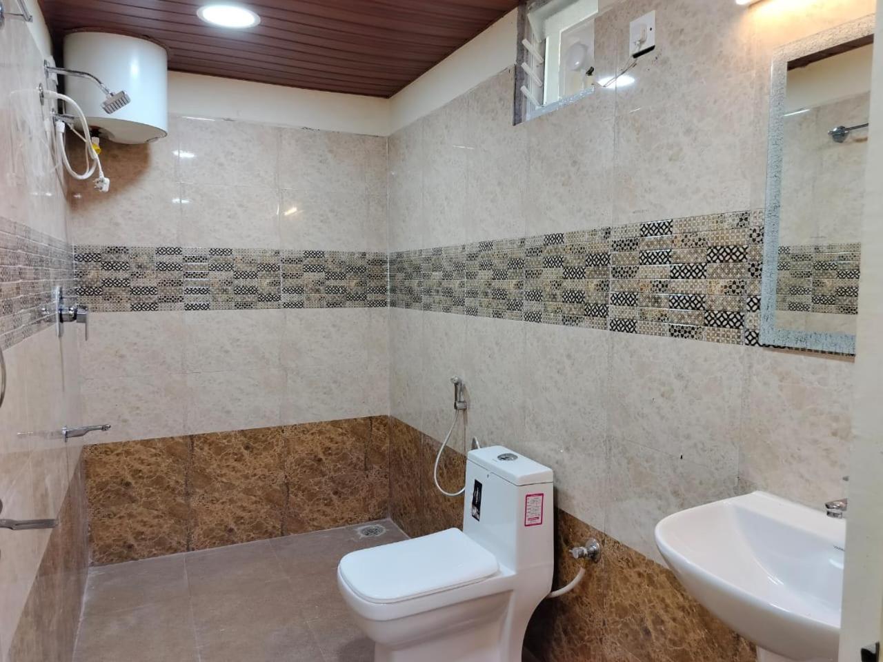 Kstdc Hotel Mayura Pavithra Yediyur Kunigal Екстериор снимка